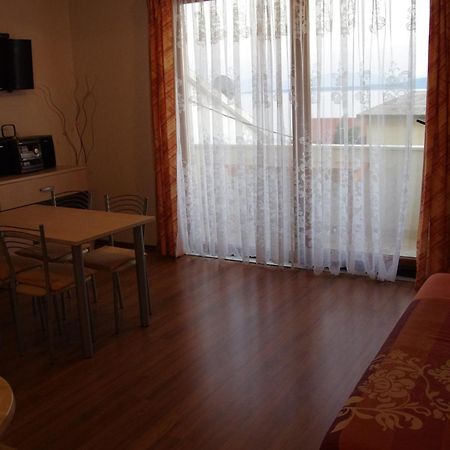 Apartments With A Parking Space Igrane, Makarska - 13535 Quarto foto