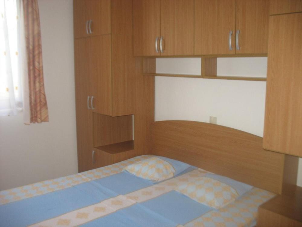 Apartments With A Parking Space Igrane, Makarska - 13535 Exterior foto