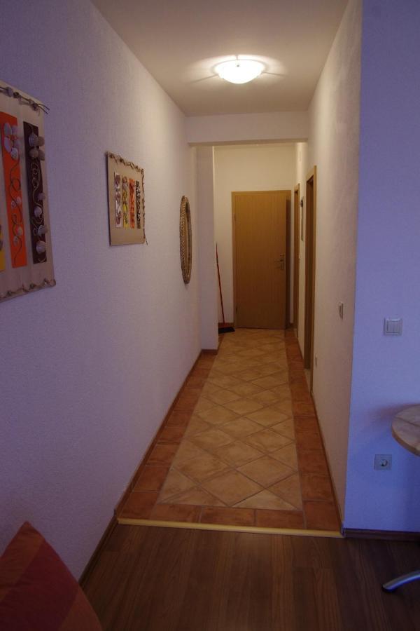 Apartments With A Parking Space Igrane, Makarska - 13535 Exterior foto